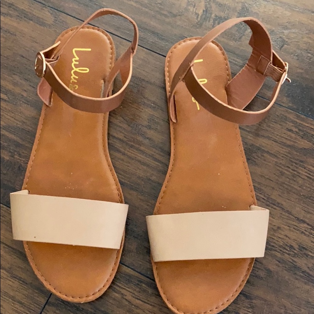 Lulu’s camel and nude sandals